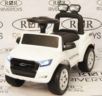 Толокар RiverToys FORD RANGER DK-P01 White