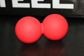 Мячик массажный Yousteel ДВОЙНОЙ, красный