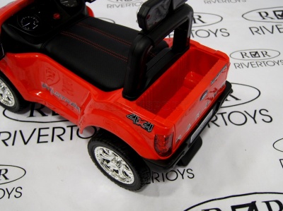 Толокар RiverToys FORD RANGER DK-P01 Red