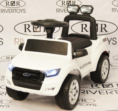 Толокар RiverToys FORD RANGER DK-P01 White