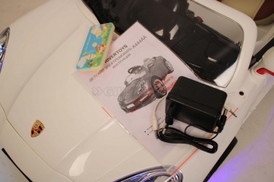 Электромобиль RiverToys AUDI Q7 QUATTRO Black