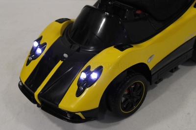 Толокар RiverToys Pagani A002AA-H yellow
