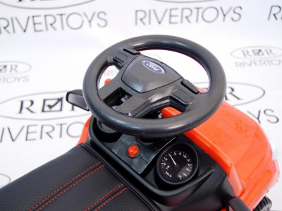 Толокар RiverToys FORD RANGER DK-P01 Red