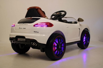 Электромобиль RiverToys AUDI Q7 QUATTRO Black