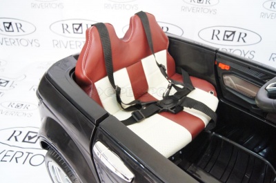 Электромобиль RiverToys BENTLEY CONTINENTAL SUPERSPORTS JE1155 (белый)